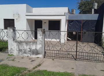 Casa · 119m² · 4 Ambientes · 1 Cochera · Casa en Barrio America