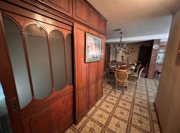 Departamento de 8 ambientes, La Plata · Duplex en Venta 8 53 y 54 La Plata