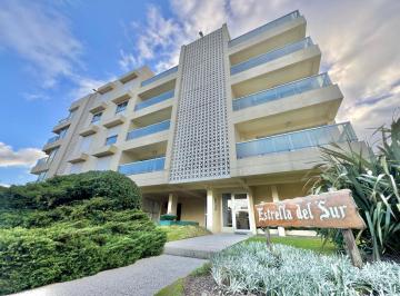 Departamento · 58m² · 3 Ambientes · 1 Cochera · Venta - Departamento - 2 Dormitorio - Punta del Este - Playa Mansa
