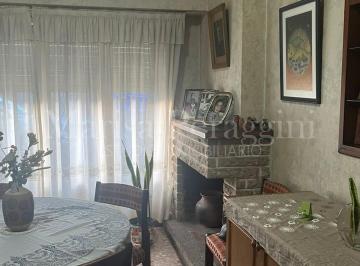 Casa de 4 ambientes, La Matanza · Casa 4 Amb. en Venta. Lote Propio. con Jardin, Patio y Terraza Accesible