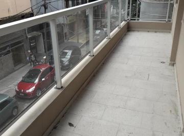 Departamento · 60m² · 3 Ambientes · Departamento con Renta - Florida - 3 Amb con Balcón Terraza!