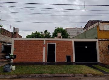 Casa de 2 ambientes, Tres de Febrero · Casa Sobre Lote Propio.