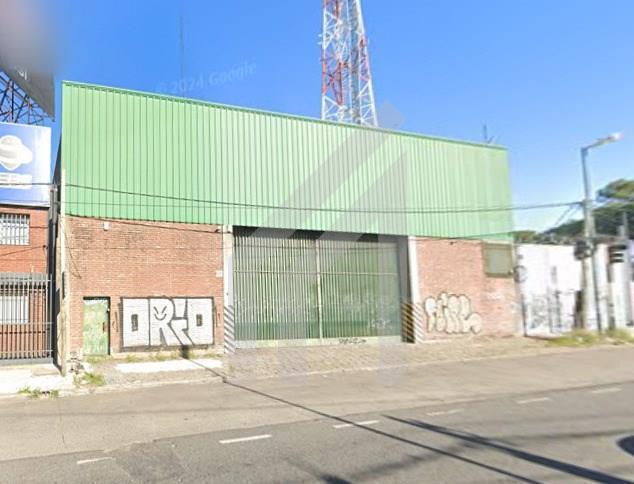 Local comercial · 1500m²