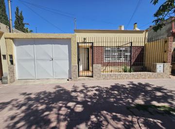 AVX-AVX-142_2 · Venta de Casa 3 Dorm., San José (Mendoza)