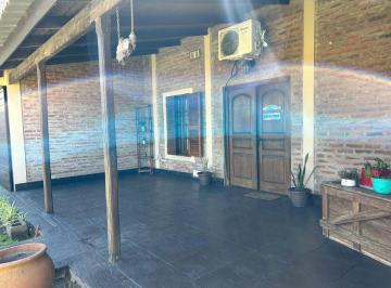 Casa de 4 ambientes, Almirante Brown · Excelente Casa Tipo Campo S/lote de 15 m de Frente por 53 m de Fondo.