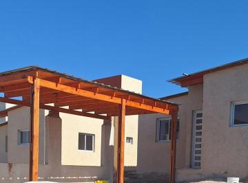 PH de 5 ambientes, Villa Santa Cruz del Lago · Oportunidad! P. H. Amoblado a Estrenar con Pileta