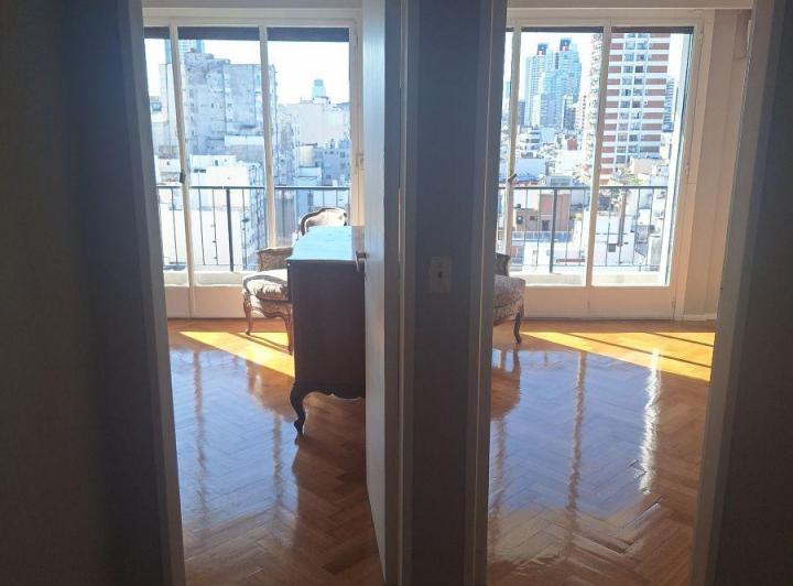 Departamento · 220m² · 5 Ambientes · 2 Cocheras