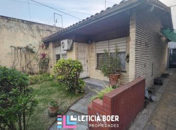 Casa · 193m² · 7 Ambientes · 3 Cocheras · Casa Multifamiliar en Villa Ballester