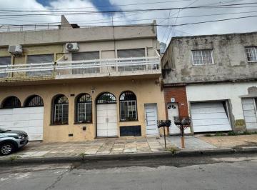 PH de 3 ambientes, Lanús · En Venta Depto Tipo Casa 3 Amb con Quincho, Balcon y Terraza en Lanus o