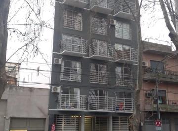Departamento de 2 ambientes, Villa Crespo · Duplex de 2 Ambientes + Patio Al Contrafrente en Villa Crespo!