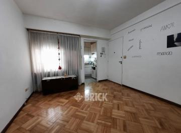 Departamento · 35m² · 2 Ambientes · Av Belgrano Al 1400 - 35 m² Impecable Baulera Apto Profesional