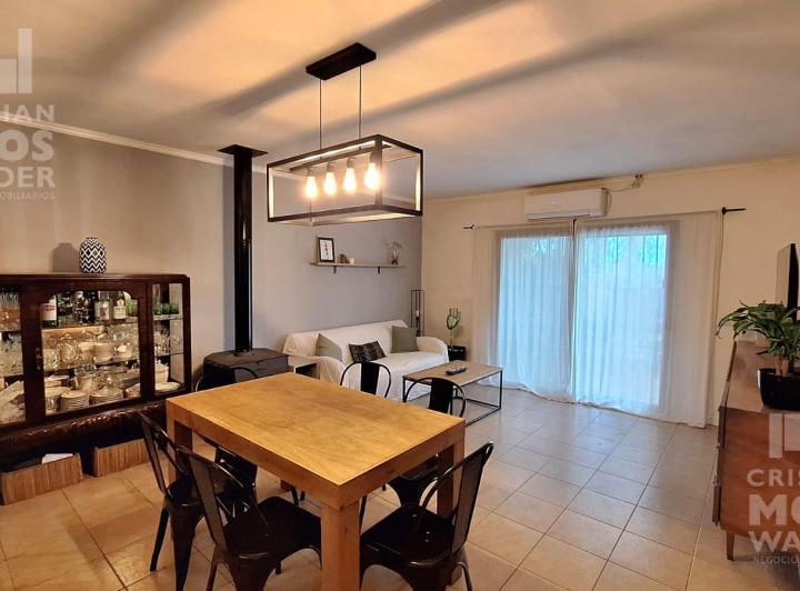 Casa · 100m² · 4 Ambientes · 1 Cochera