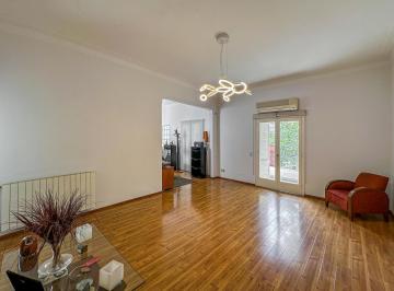 Casa · 170m² · 6 Ambientes · Casa en Pa de 3 Dorm. con Quincho y Terraza Exclusiva