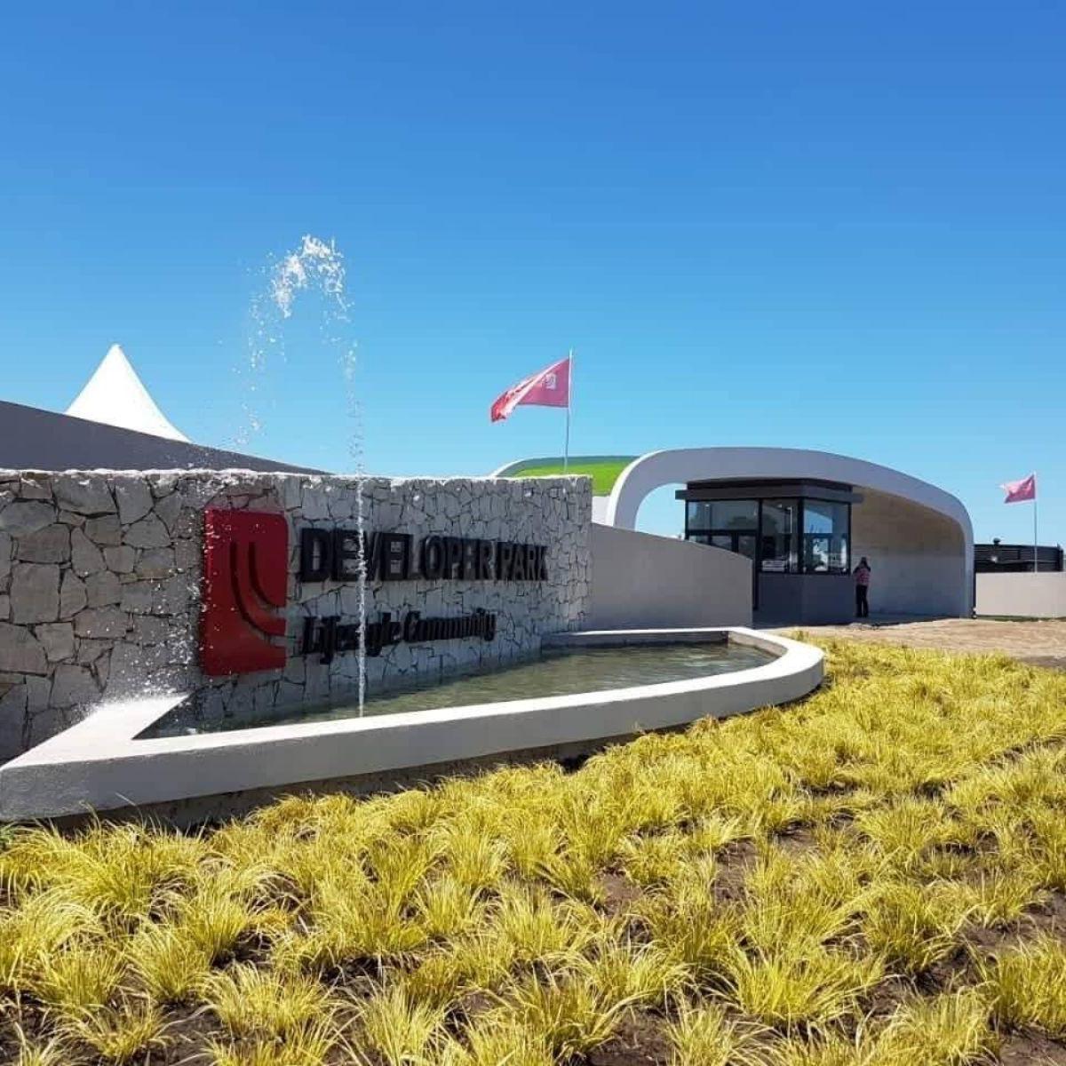 Ofrecemos en venta lote en barrio privado Developer Aqua