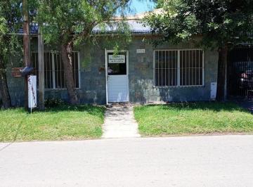 Casa · 213m² · 4 Ambientes · 3 Cocheras · Pilar Casa en Venta 3 Amb