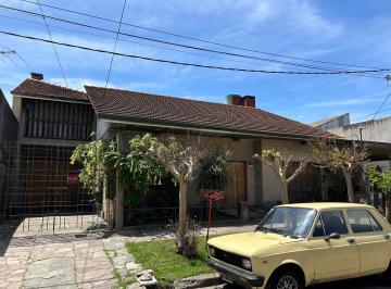 Casa de 3 ambientes, Quilmes · Casa 3 Ambientes en Bernal