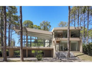 Casa · 615m² · 5 Ambientes · Venta Casa en Puerto Paraiso - 4 Dorm. Vista Al Río