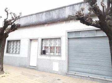 Casa de 3 ambientes, Morón · Casa Americana en Lote Propio Escucha Propuestas
