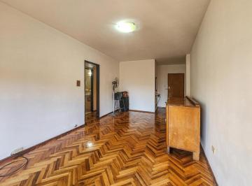Departamento · 112m² · 5 Ambientes · Departamento de 3 Dorm. en Barrio Martin