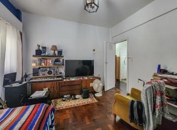 Departamento · 77m² · 4 Ambientes · Departamento de Oportunidad con 2 Dorm. en Barrio Martin