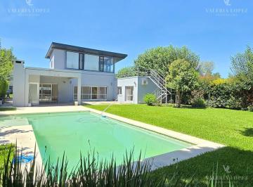 Casa · 165m² · 4 Ambientes · Casa en Venta en Bermudas, Pilar, G. B. a. Zona Norte