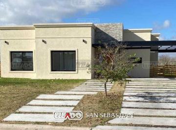 Casa · 122m² · 4 Ambientes · 1 Cochera · Casa en Venta Ubicado en San Sebastian - Area 2, San Sebastian, Escobar