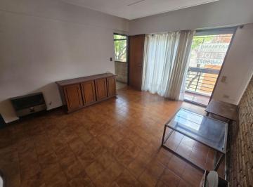 Departamento · 60m² · 6 Ambientes · Venta Depto 2 Dorm. + Patio, Retasado!