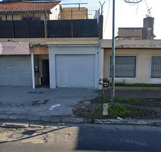 Local comercial · 18m² · 2 Ambientes · 1 Cochera