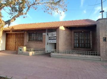 Casa de 6 ambientes, Villa Nueva · Urgente Vendemos Hermosa Propiedad en Villa Nueva - Guaymallen