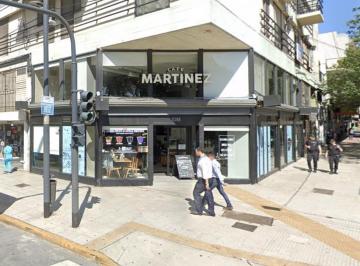 Local comercial · 350m² · Local en Esquina Sobre Av Rivadavia 11300