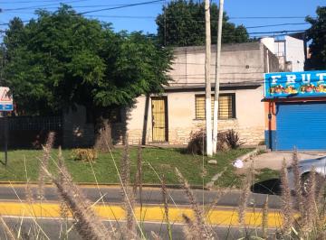 Local comercial de 5 ambientes, Pilar · Comercial Alto Potencial