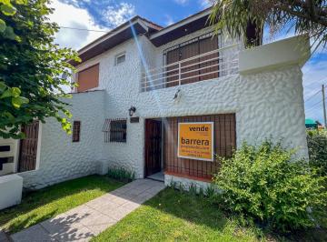 Casa · 83m² · 3 Ambientes · 1 Cochera · Casa PH con 2 Dorm. - Punta Mogotes