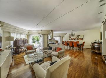 Casa · 285m² · 5 Ambientes · 1 Cochera · Bogado 4500, Casa 5 Ambientes, en Lote Propio con Jardín, 3 Niveles, Almagro