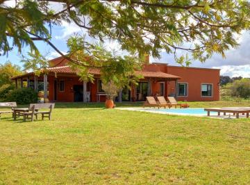 Casa de 5 ambientes, Tandil · Casa Quinta en Tandil