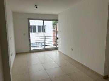 Departamento · 40m² · 2 Ambientes · Gran Depto de 1 Amb (Transformado en Dos Amb) C/tza Ppia