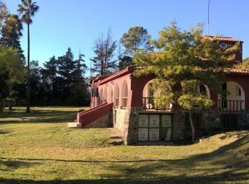 Terreno , Córdoba · Casona con Gran Terreno en Villa Warcalde