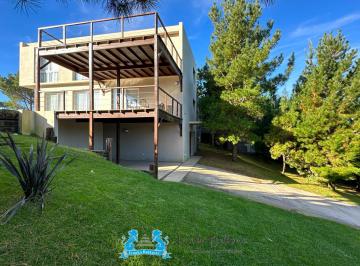 Casa de 7 ambientes, Costa Esmeralda · Venta Casa Costa Esmeralda - Ofrece Espacio, Vistas, Comodidad, Piscina