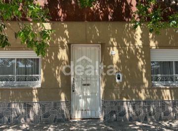 Foto · Casa a La Venta de 2 Dorm. con Galpón