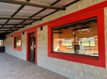 Local comercial · 600m² · 7 Ambientes · 1 Cochera · Local en Venta - Salón Principal - Caballeriza - 600 m² - La Reja