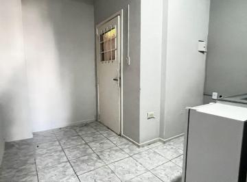 Departamento de 2 ambientes, Balvanera · Monoambiente con Cocina Independiente.