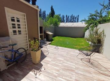 PH · 165m² · 3 Dormitorios · 1 Cochera · Duplex en Venta - Centenario Casco Viejo.