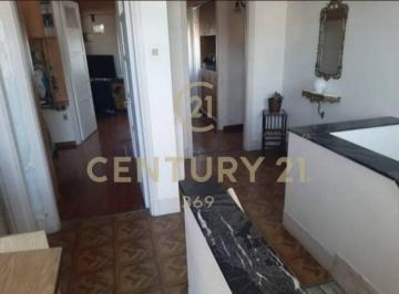 Casa · 180m² · 6 Ambientes · Venta/5 Dormí/4 Baños/180 m² Edificado/ 220 M&sup2;terreno/sobre B. Artigas!