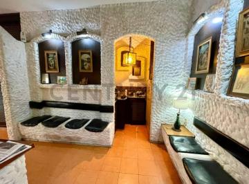 Local comercial · 43m² · Venta Inversión: 2 Locales en Galeria del Centro 43 m². 18 de Julio