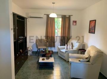 Departamento · 45m² · 2 Dormitorios · 1 Cochera · Complejo Cerrado/ Cochera/prox. a Gral. Flores/apto Para Banco.