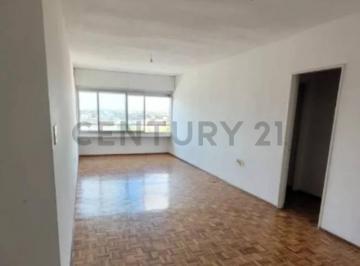 Departamento · 117m² · 8 Ambientes · Venta/permuta/120 M&sup2;,/3d/3b/loza. R/terraza/av.18 de Julio, con Renta