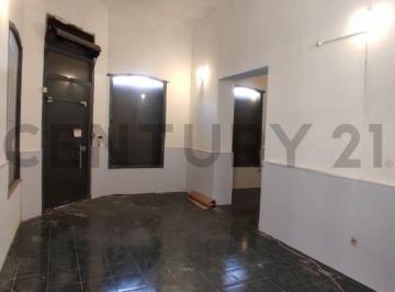 Departamento · 78m² · 4 Ambientes · Local U Oficina Al Frente en Esquina - 2 Ambientes Ciudad Vieja