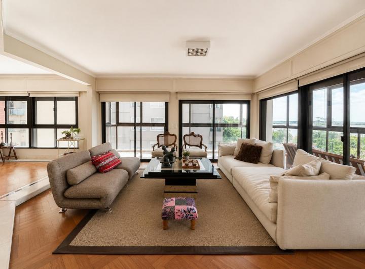 Departamento · 209m² · 7 Ambientes · 1 Cochera
