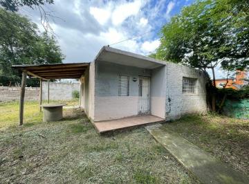 Casa de 3 ambientes, Villa Allende · Casa en Venta de 1 Dormitorio C/ Cochera en Villa Allende Parque
