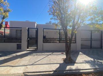 Casa de 6 ambientes, Alta Gracia · Casa en Calle Chile - Barrio Cámara