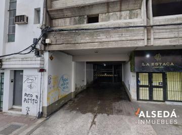 Garage · 1m² · Cochera en San Luis Al 900 - Apta Para Camioneta